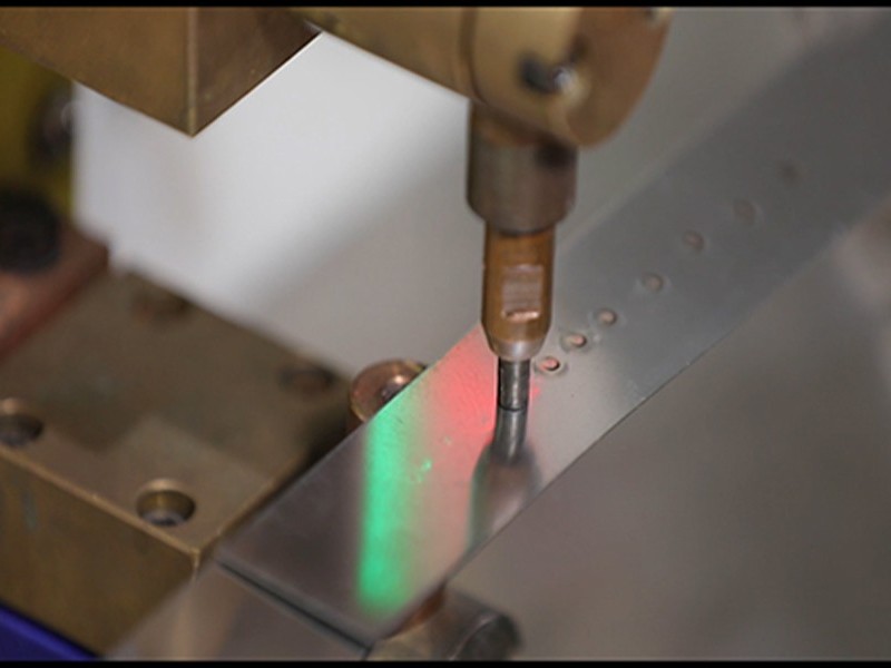 中频逆变式点凸焊机的电极端面直径大小