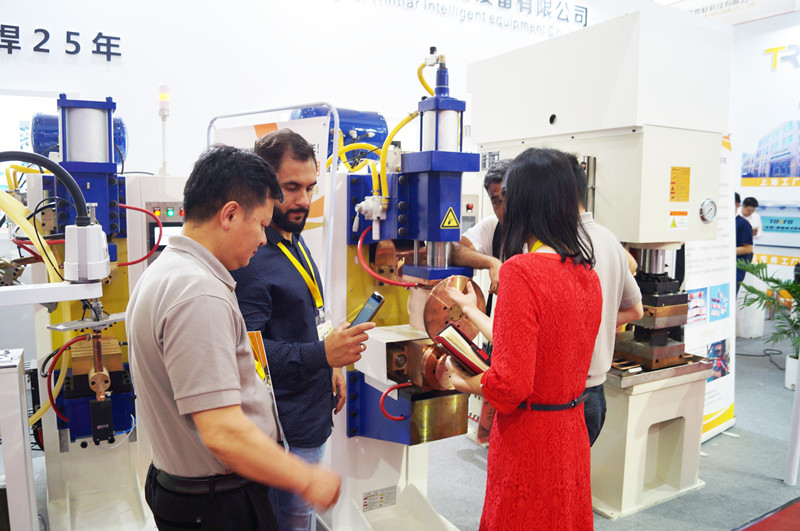 91免费版短视频点焊机公司参加第25届北京埃森焊接与切割展览会