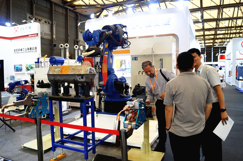 91免费版短视频公司参加上海国际汽车制造技术与装备及材料展览会